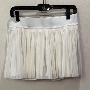 Lululemon Mesh Pleat Tennis Skirt White Size 8